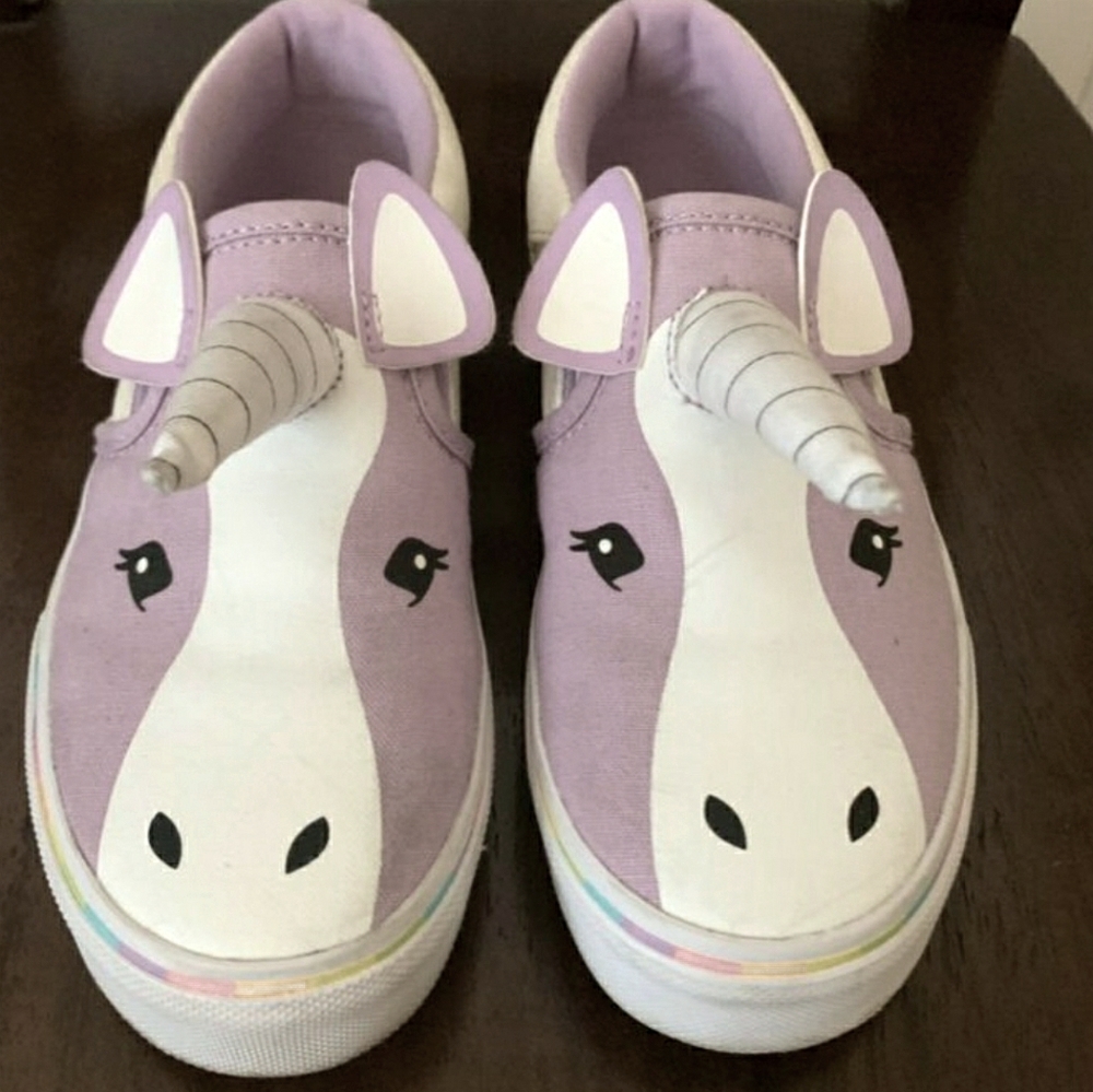Vans Ashton V Unicorn slip ons
